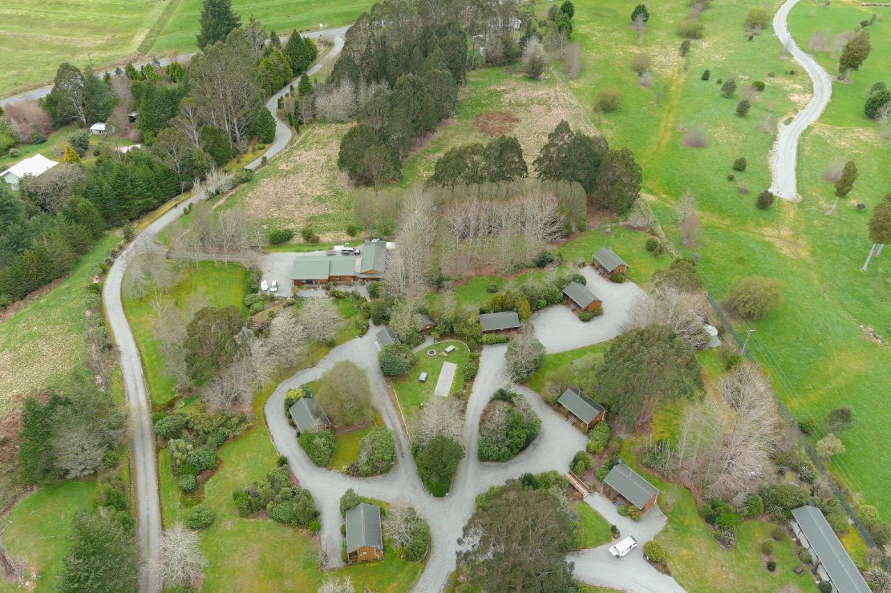 Lake Brunner Country Motel & Holiday Park Moana Eksteriør billede