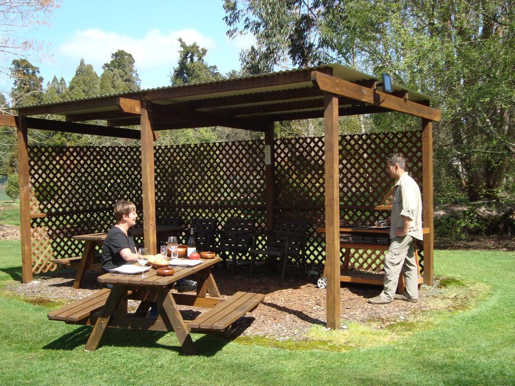 Lake Brunner Country Motel & Holiday Park Moana Eksteriør billede