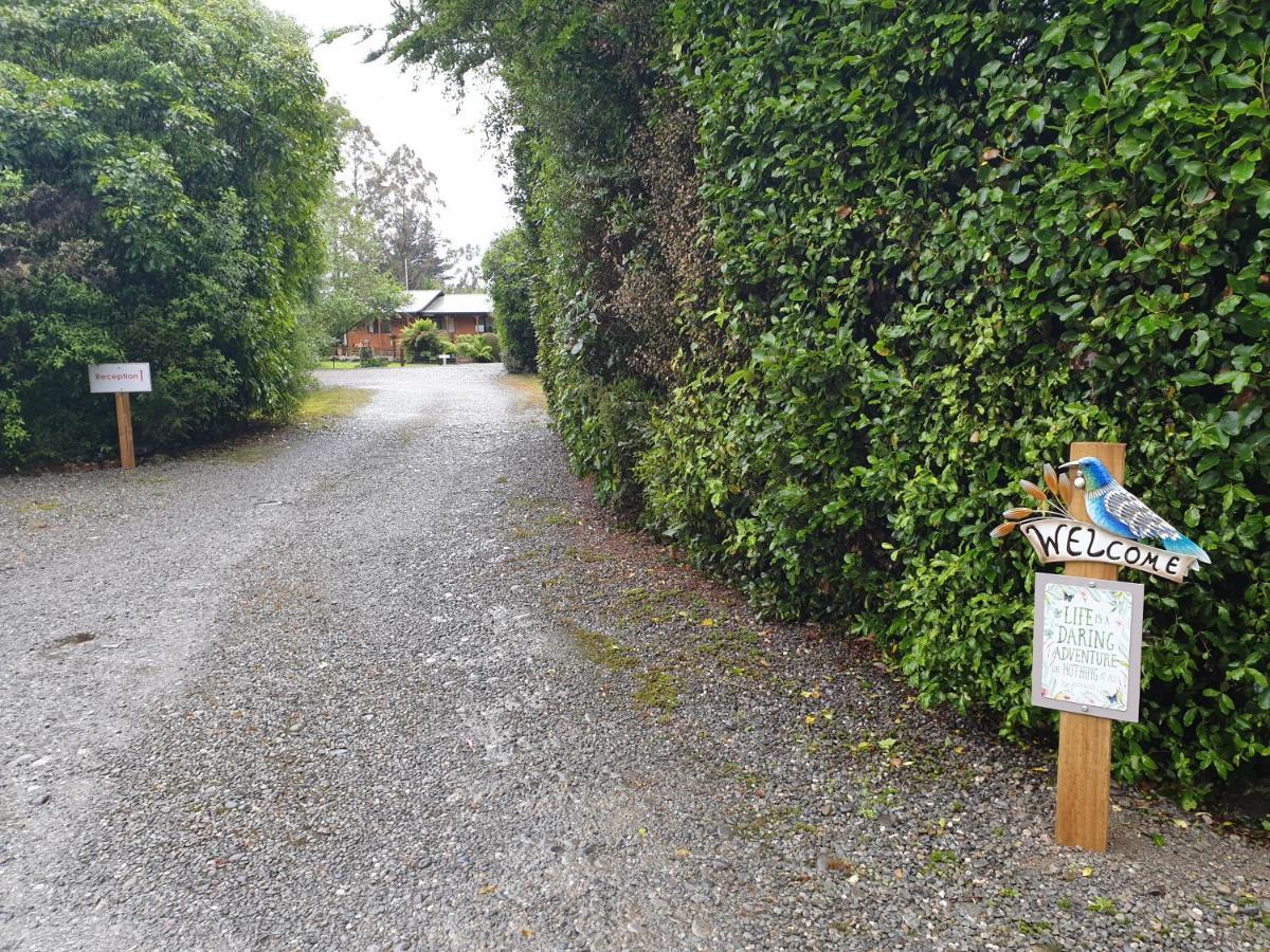 Lake Brunner Country Motel & Holiday Park Moana Eksteriør billede